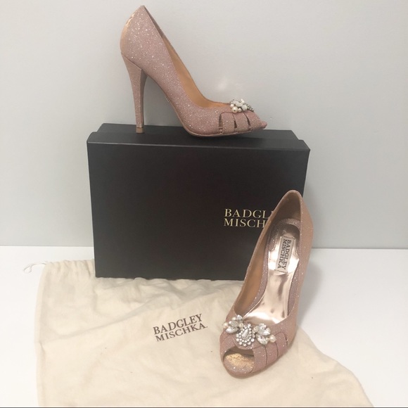 badgley mischka rose gold shoes